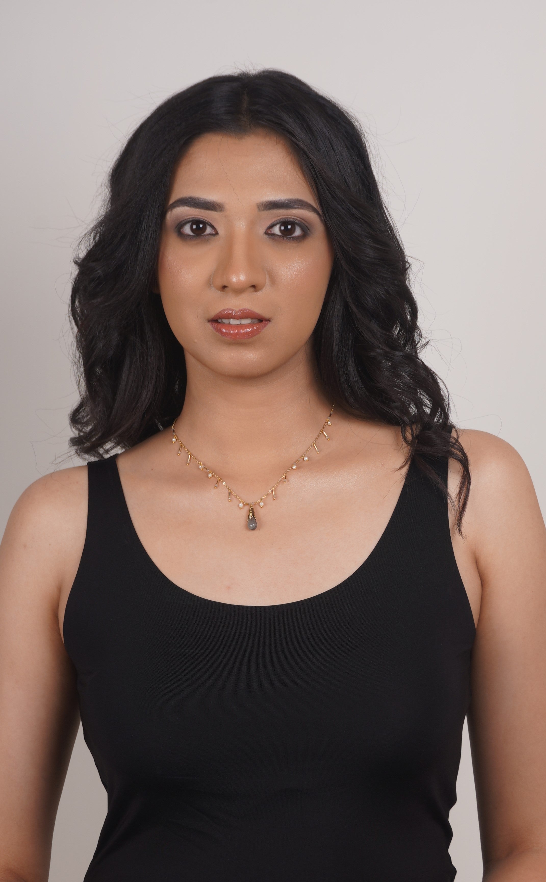 Fine One Necklace: Labradorite in 18K Gold-Plated Brass