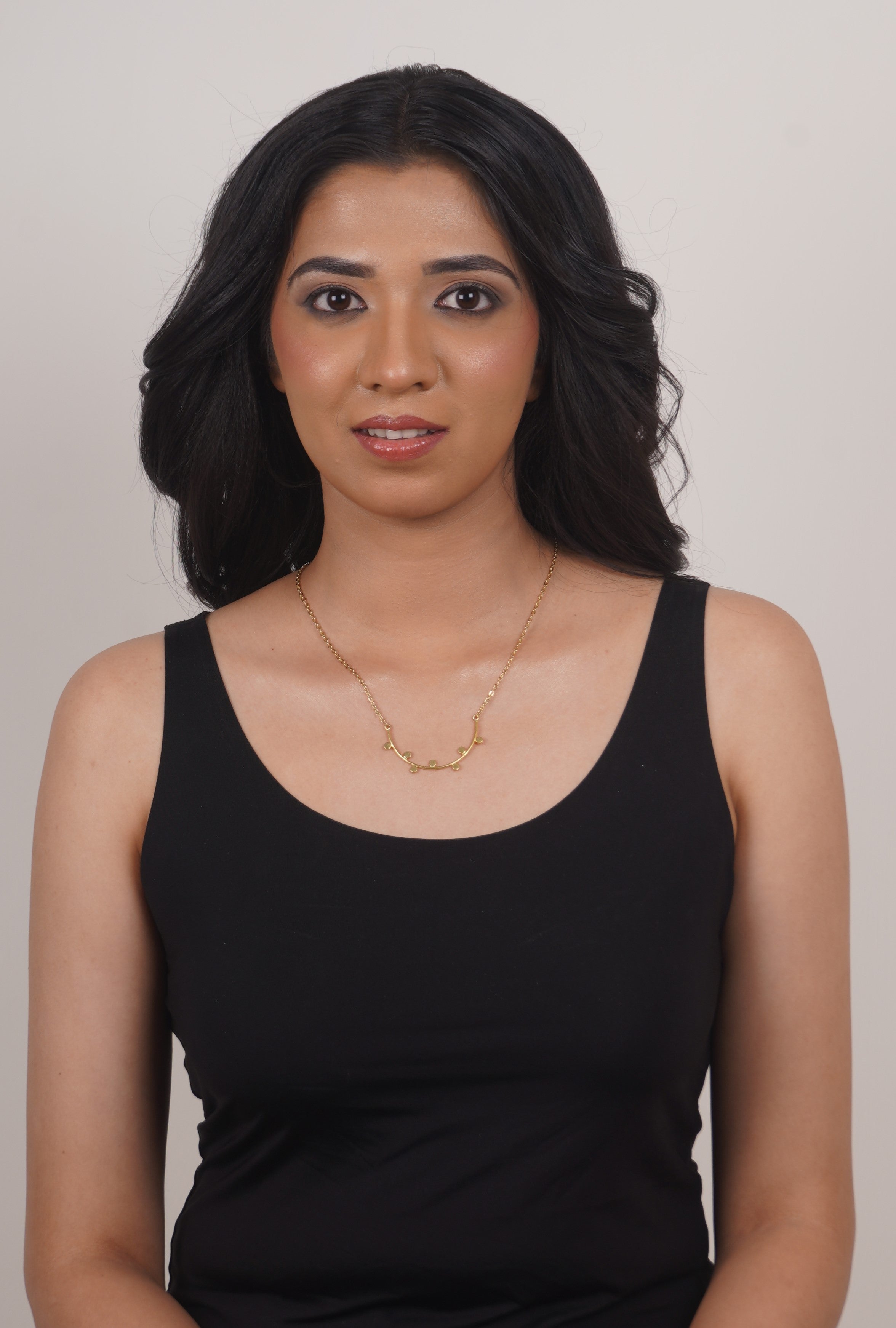 Maiden Necklace - Easy-to-Wear 50mm Pendant