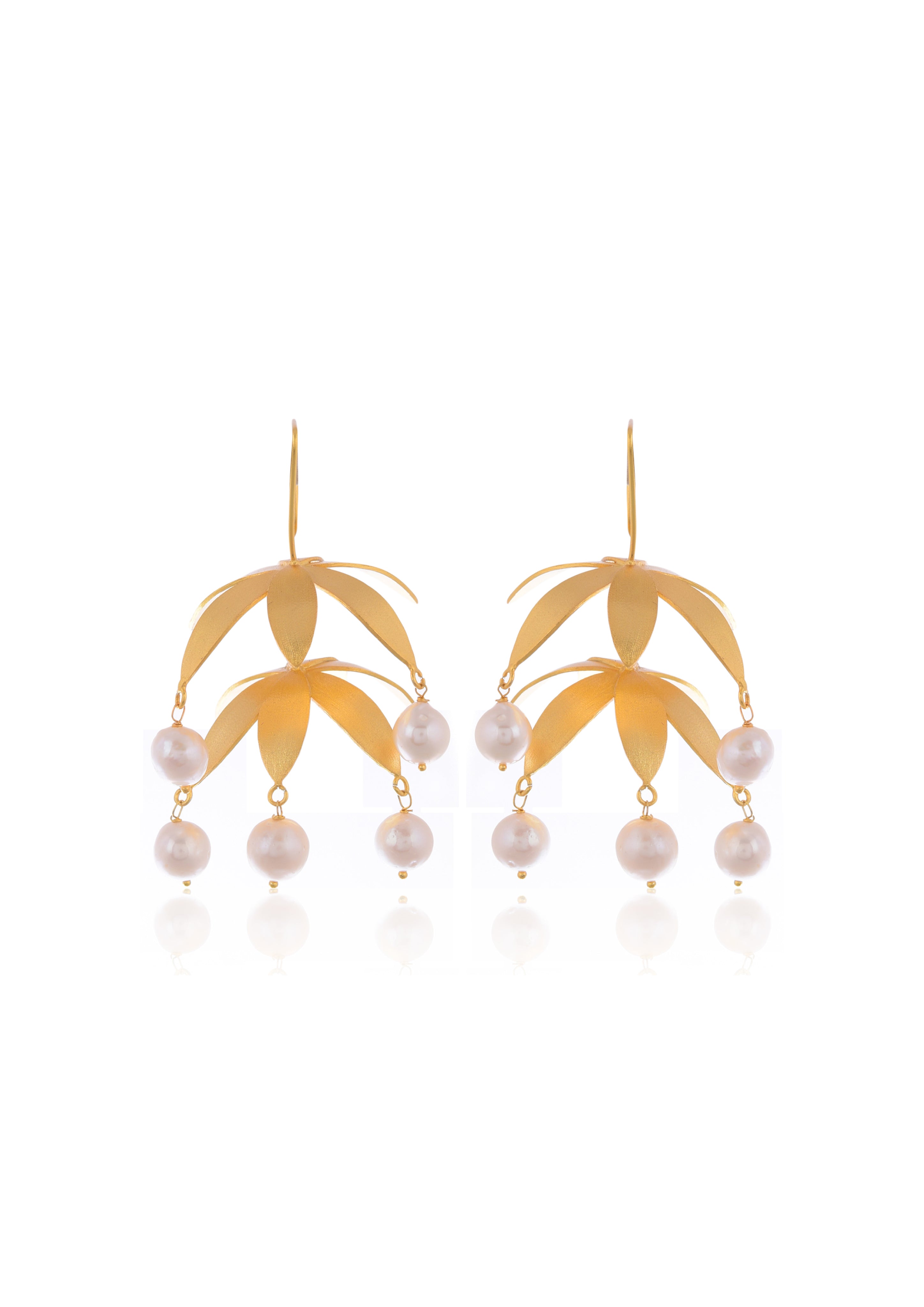 Nature Pearl Earrings