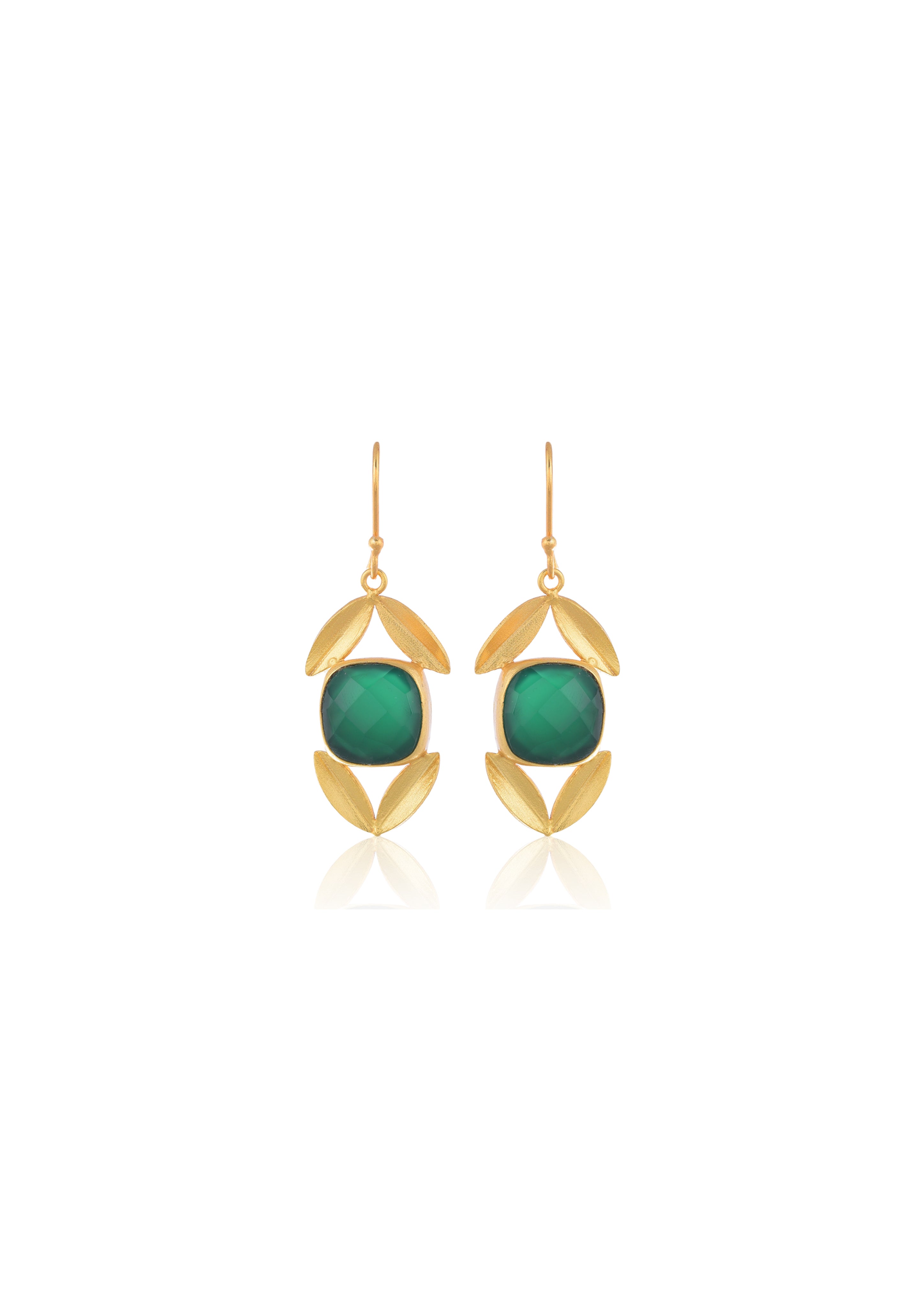 Elegant Nature Earrings – 45mm Height, Handcrafted with 18K Gold-Plated Finish