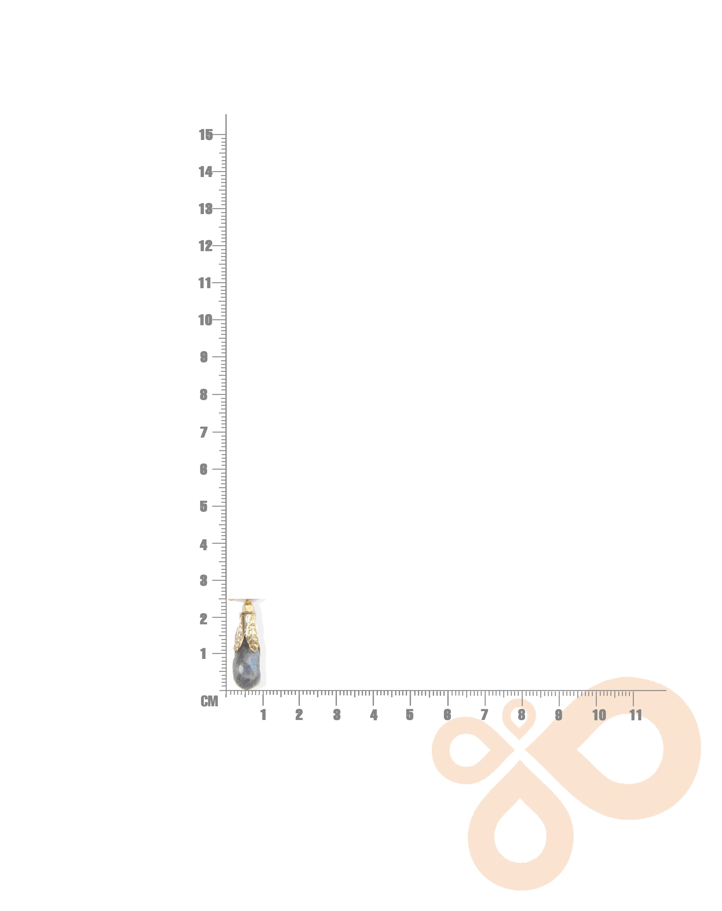 Fine One Necklace: Lightweight Elegance with Labradorite