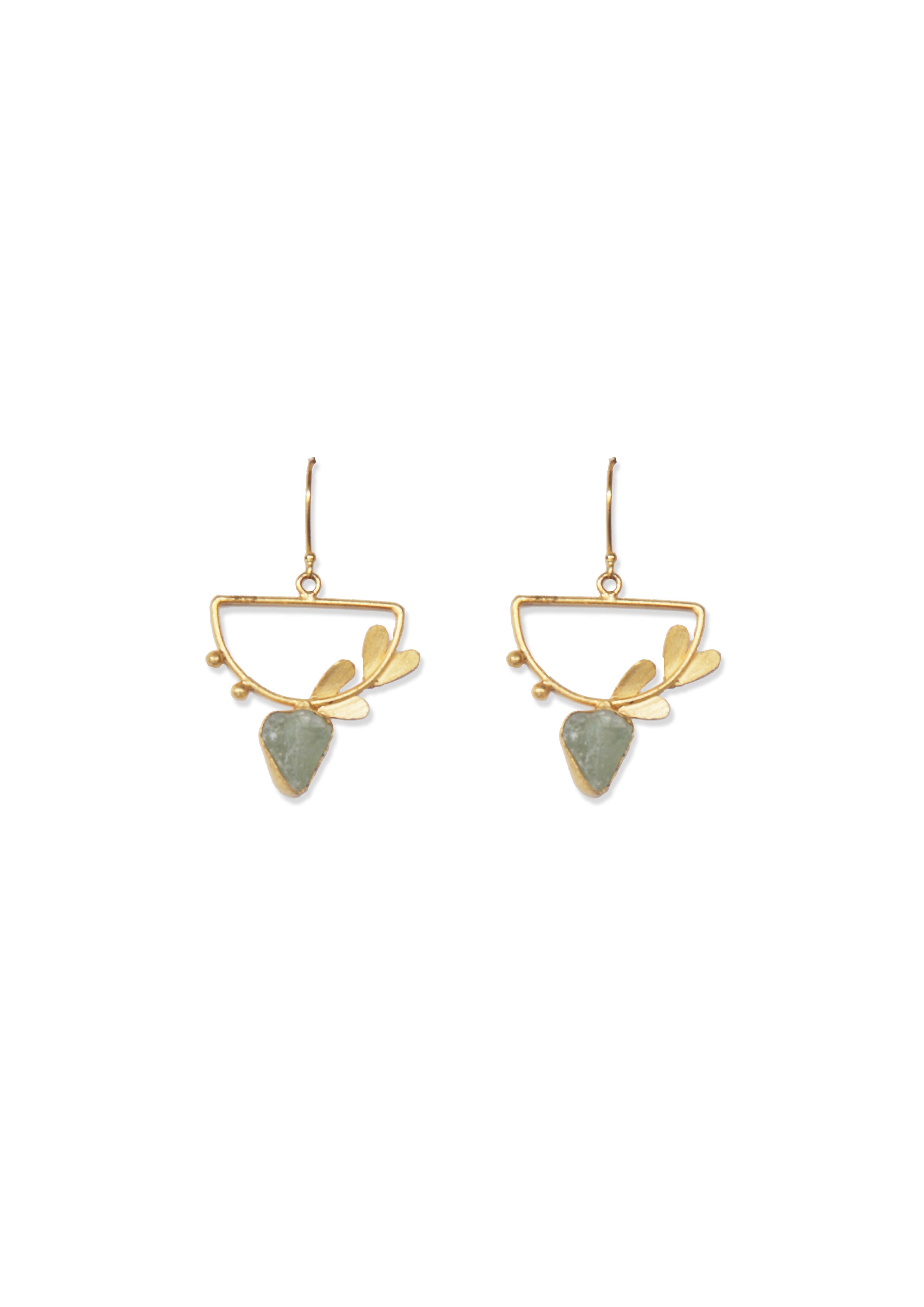 Nature Earrings – 55mm Long, Handcrafted for an Indian-Inspired Style with 18K Gold