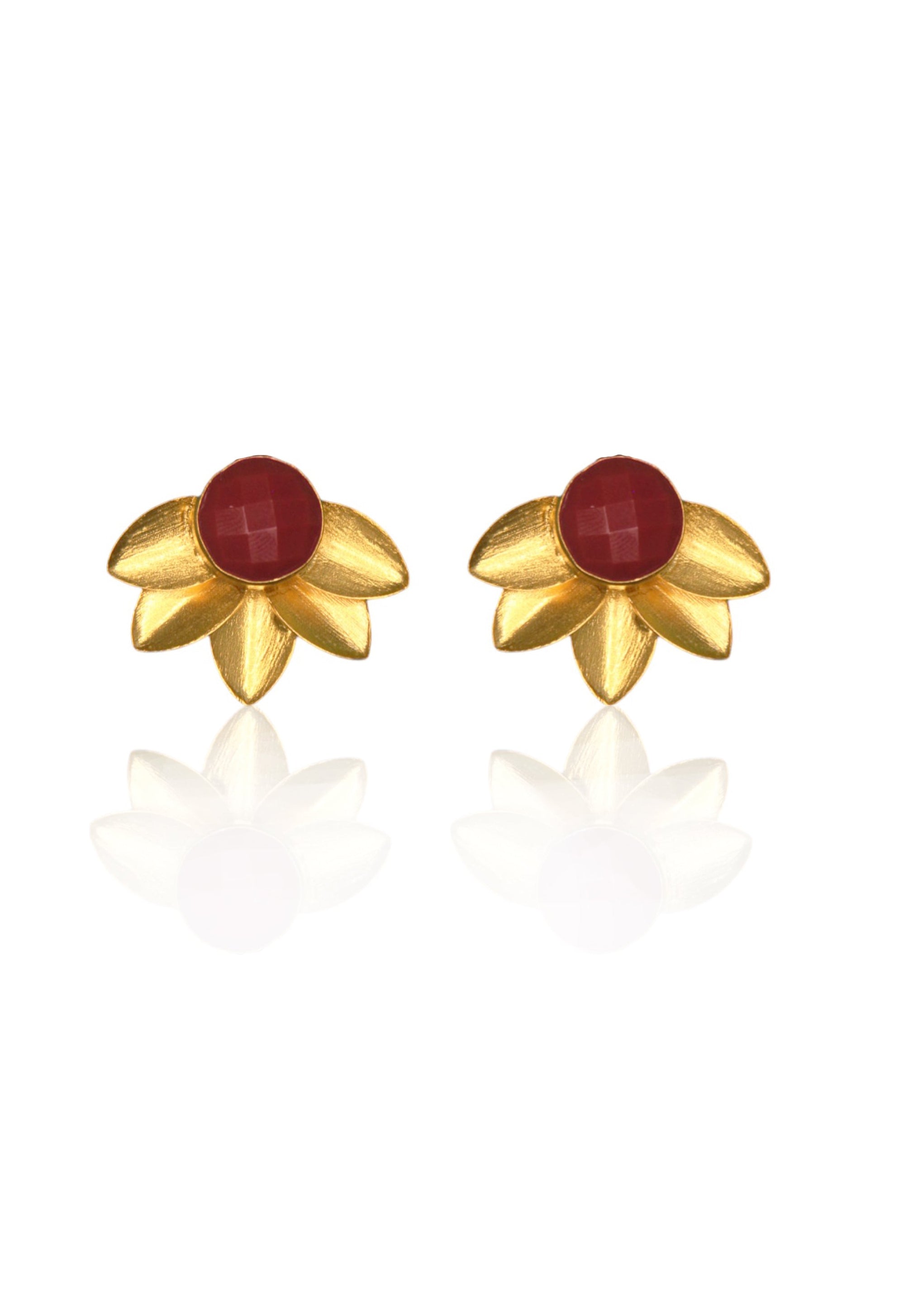 Nature Classic Studs**