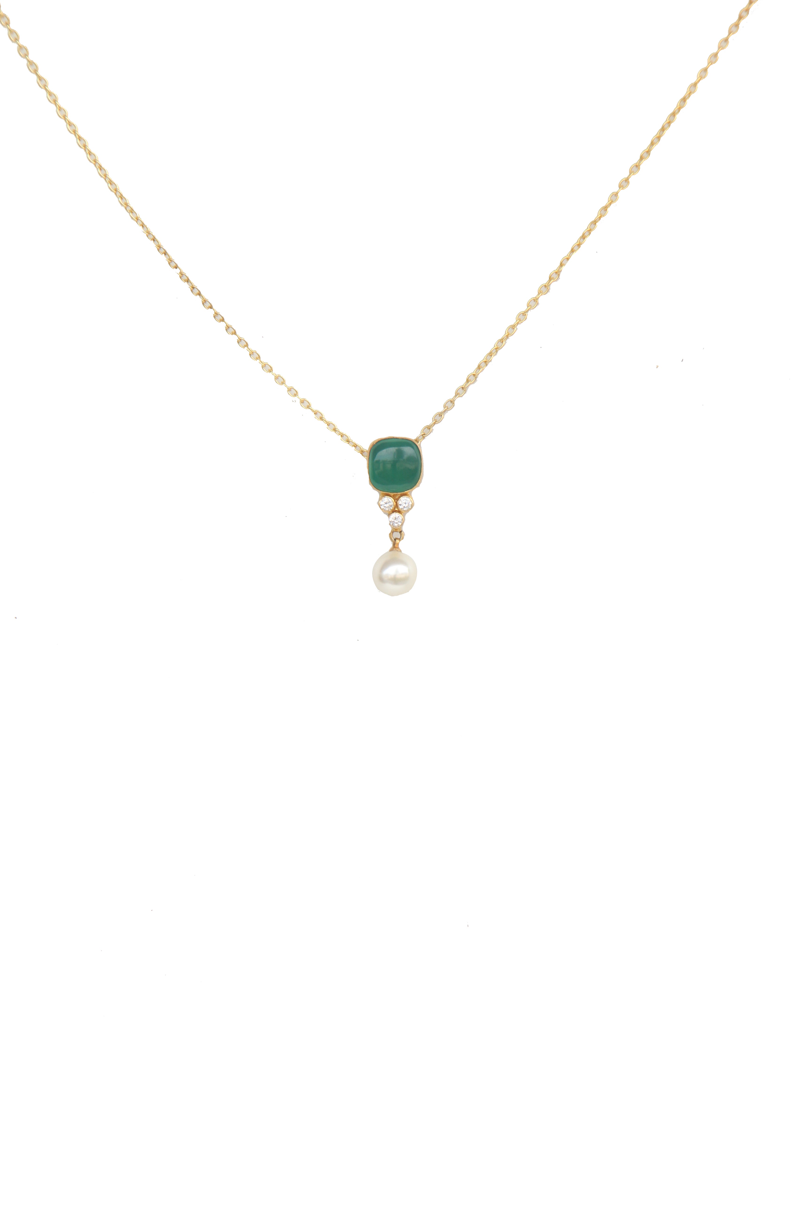 Fine One Necklace: Radiant Green Onyx and Pearl Elegance