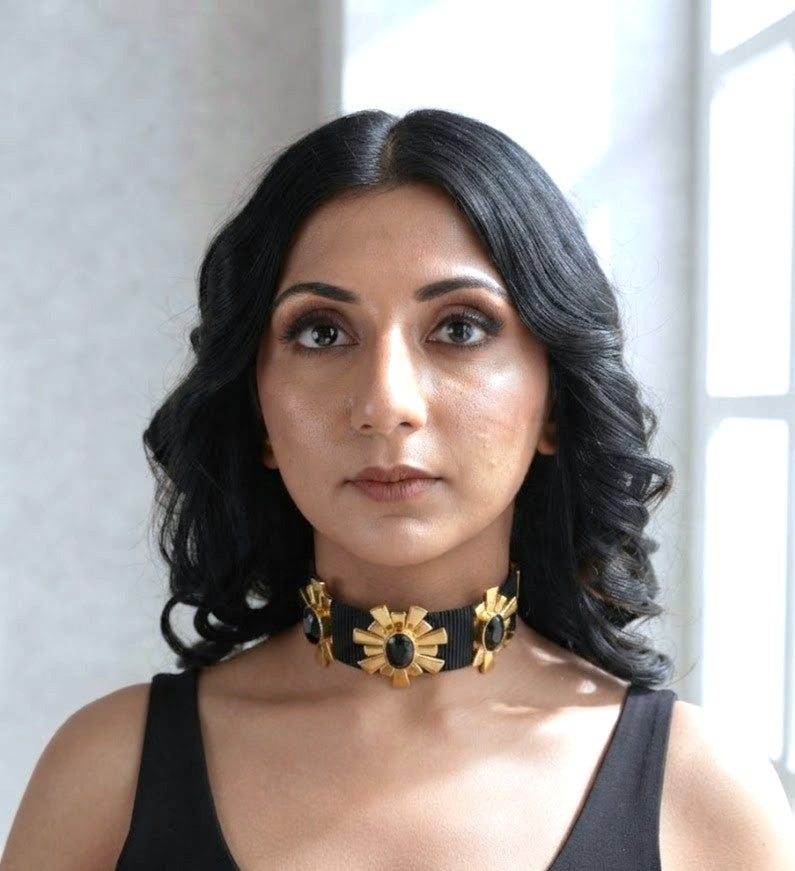 Metal Blast Midnight Flare Collar Choker styled view