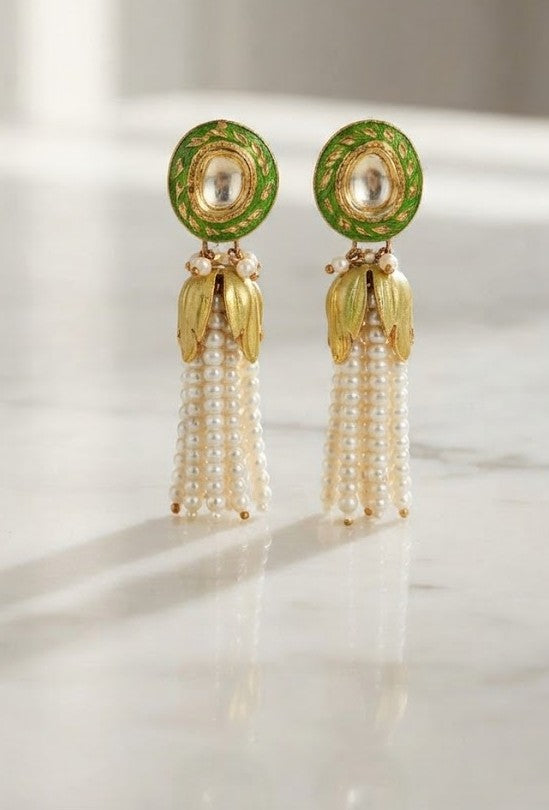 Noor Botanical Pearl Earrings