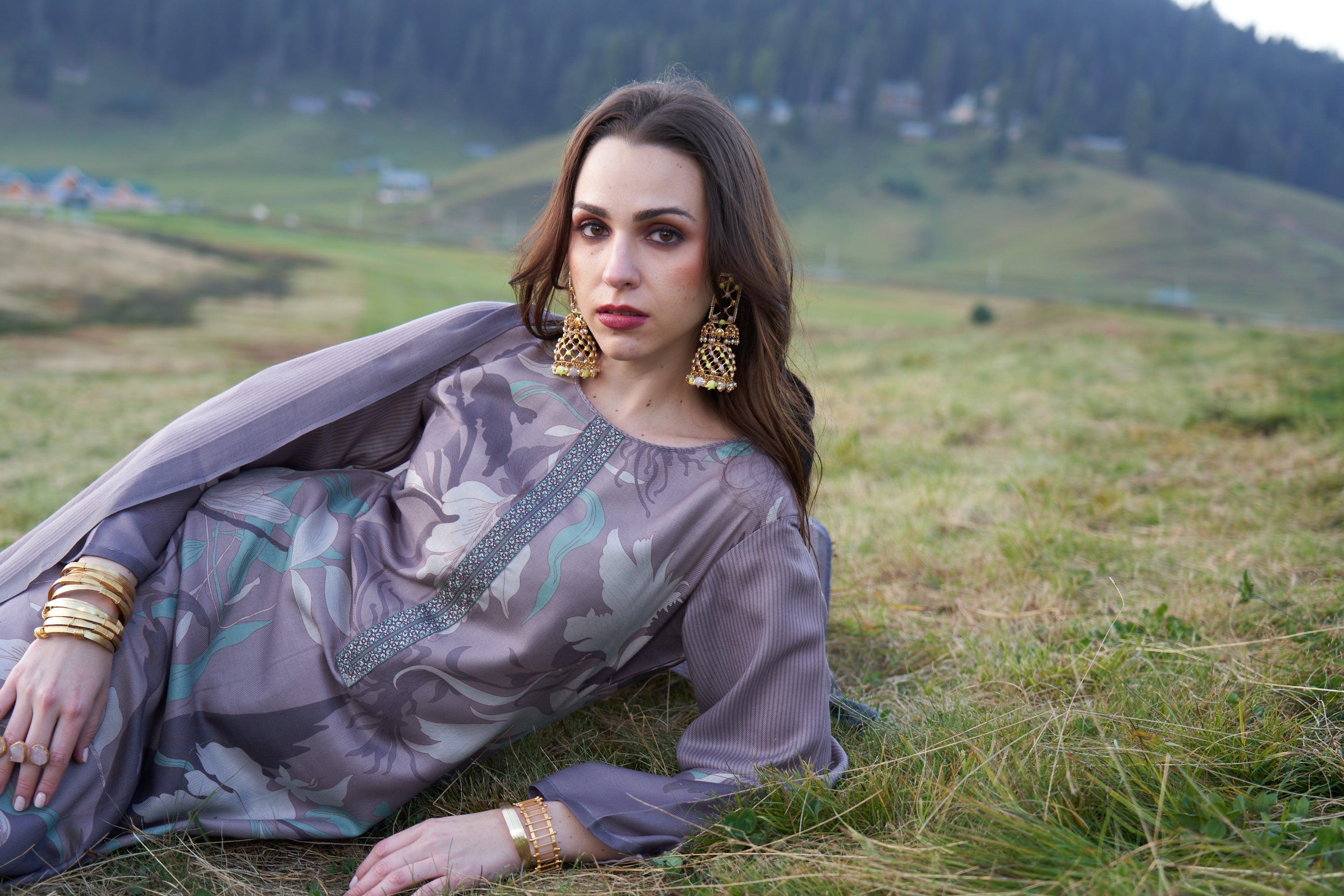 Classic Jannat Earrings – 105mm Drop with Exquisite 22K Gold Plating