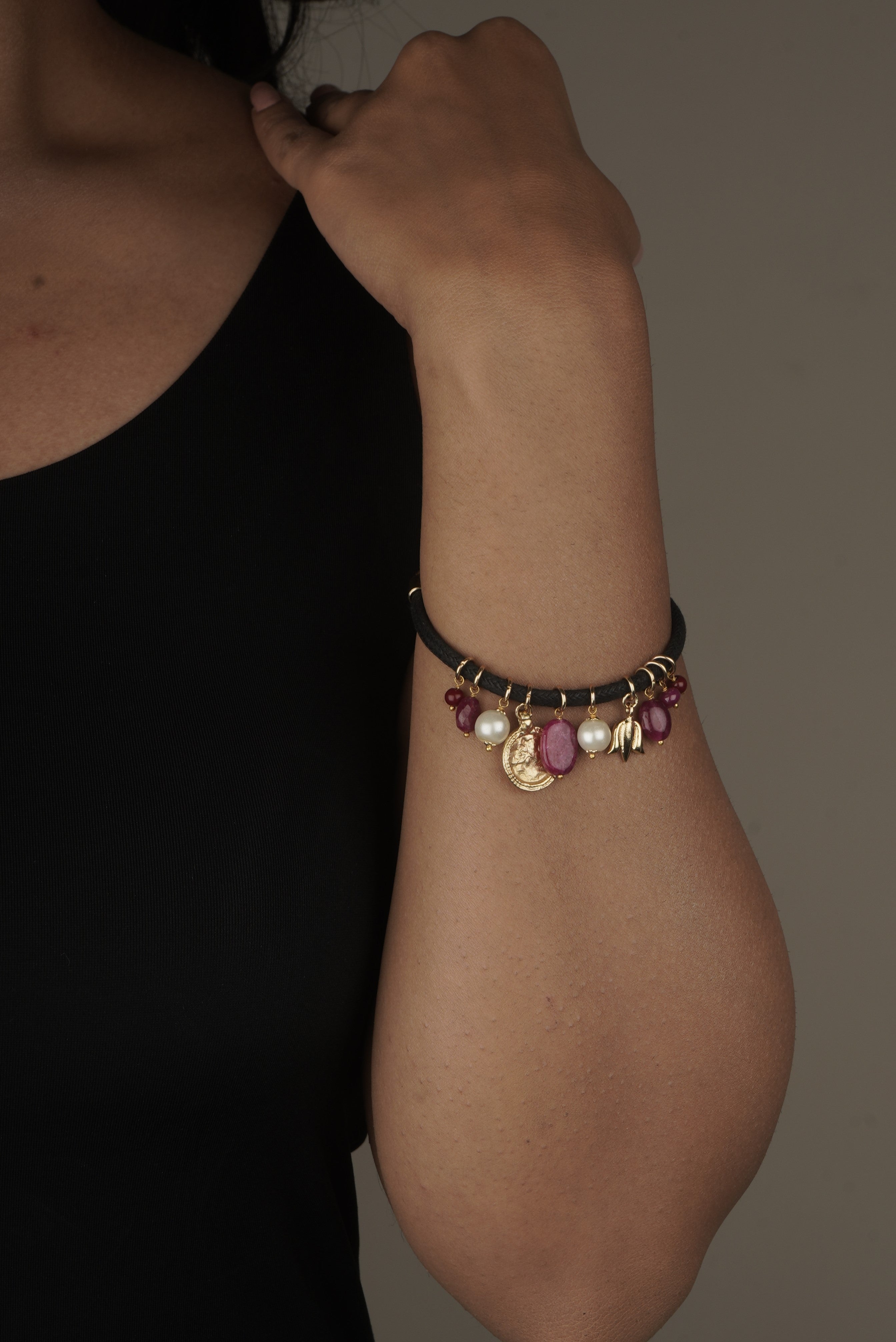 Love bracelet Royal Harmony in Amethyst and Pearl 33mm