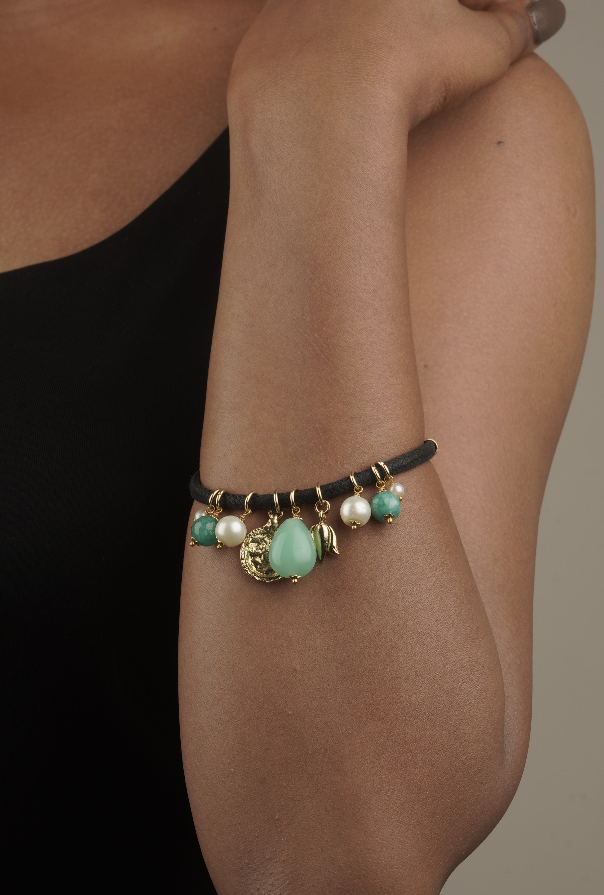 Love bracelet Serene Glow in Fluorite and Pearls