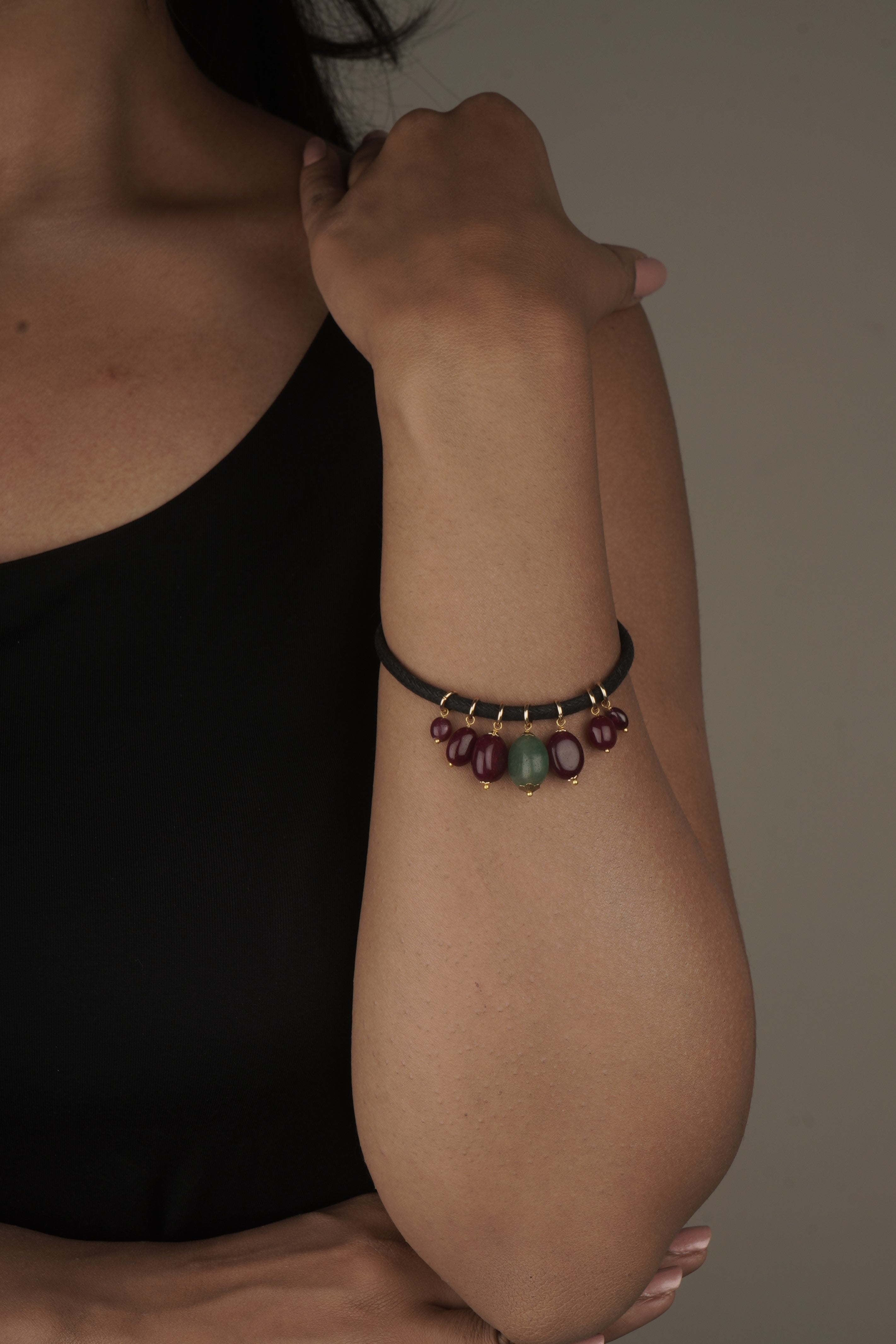 Love bracelet Majesty in Ruby and Onyx 23mm