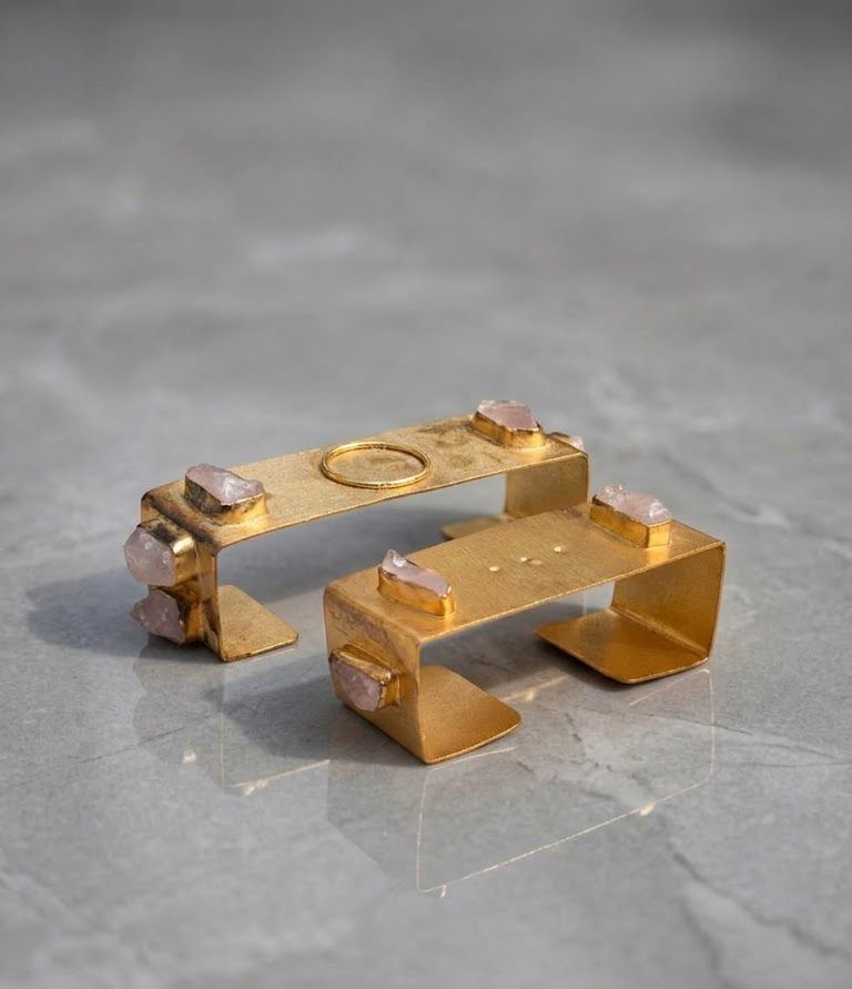 Artisan Stone Age Table Set