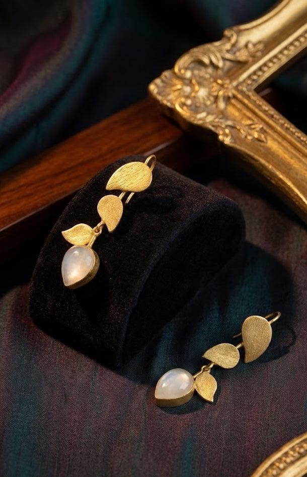 Elegant Nature Earrings