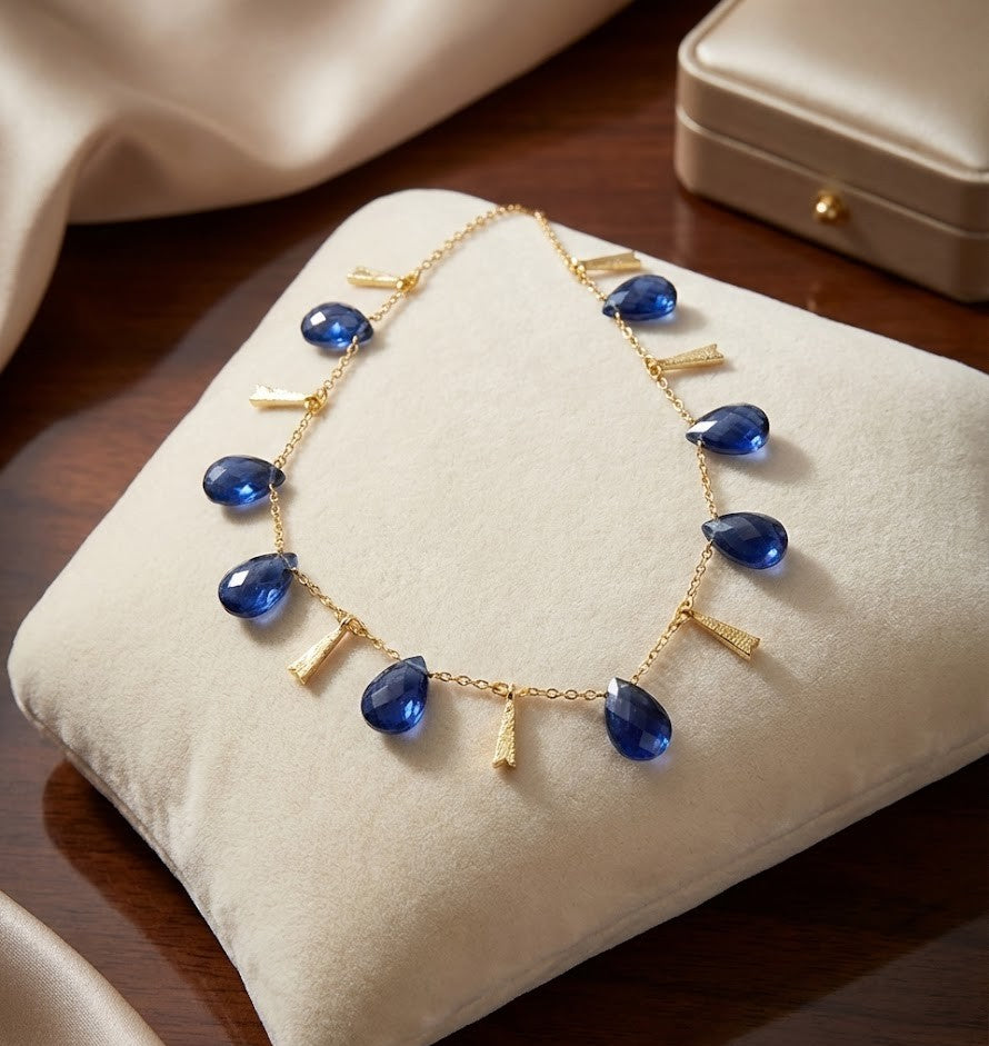 Fine One Necklace: Lucite Crystals Beads