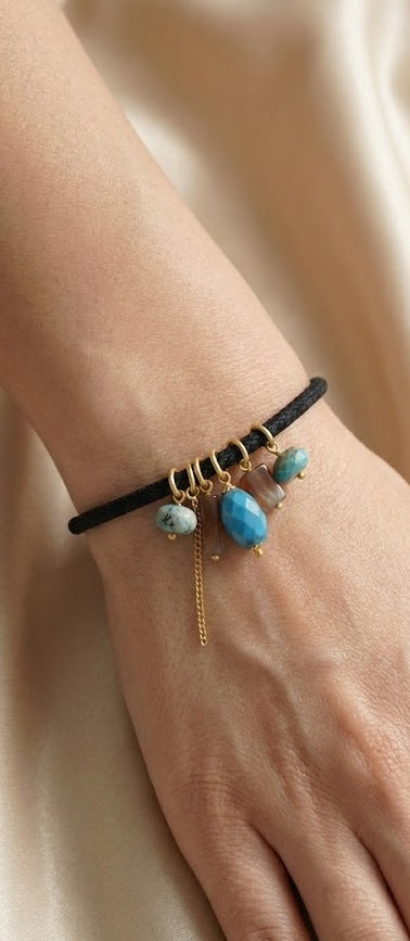 Love bracelet Ocean Night in Turquoise, Pearl, and Onyx 35mm