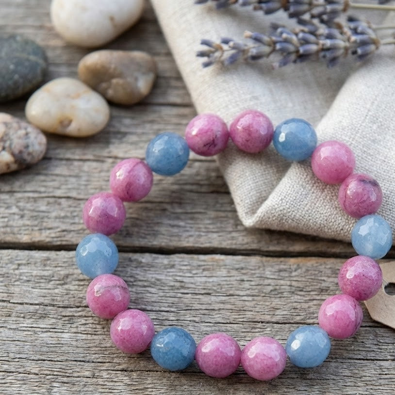 Lightweight 18K Gold-Plated Everyday Bracelet with Natural Stones