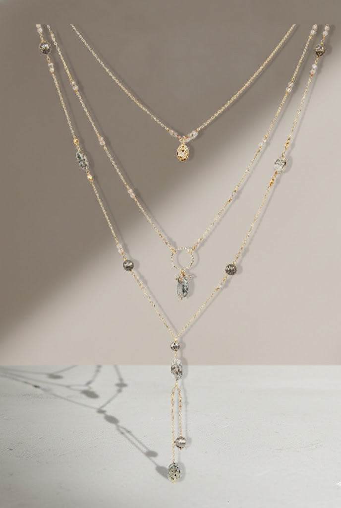 Fine One Necklace: Adjustable Necklace for Versatile Style