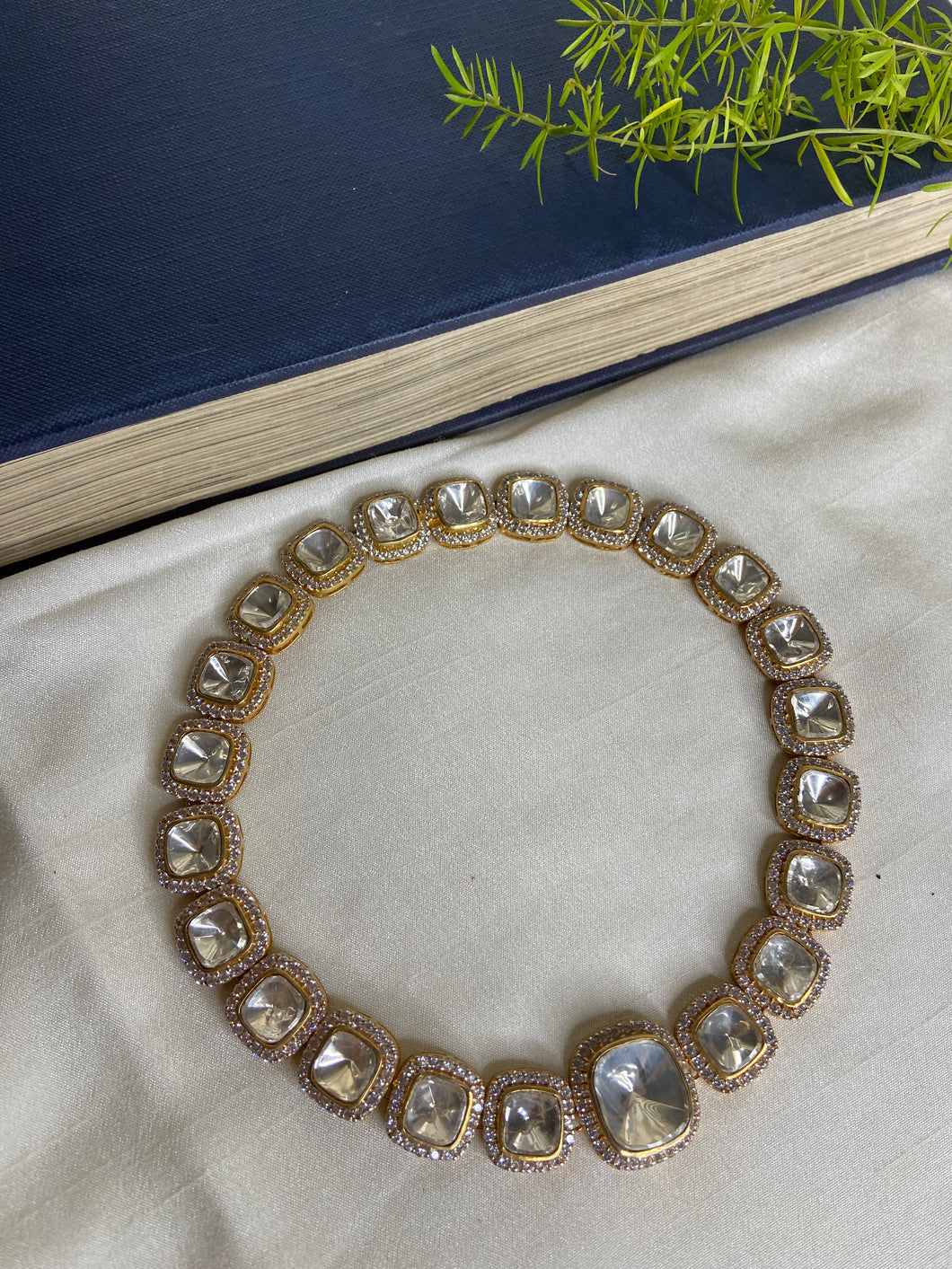 Nizam Gulband Necklace