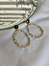 Load image into Gallery viewer, Mogra earrings
