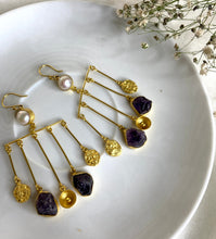 Load image into Gallery viewer, Luckydip Balance earrings
