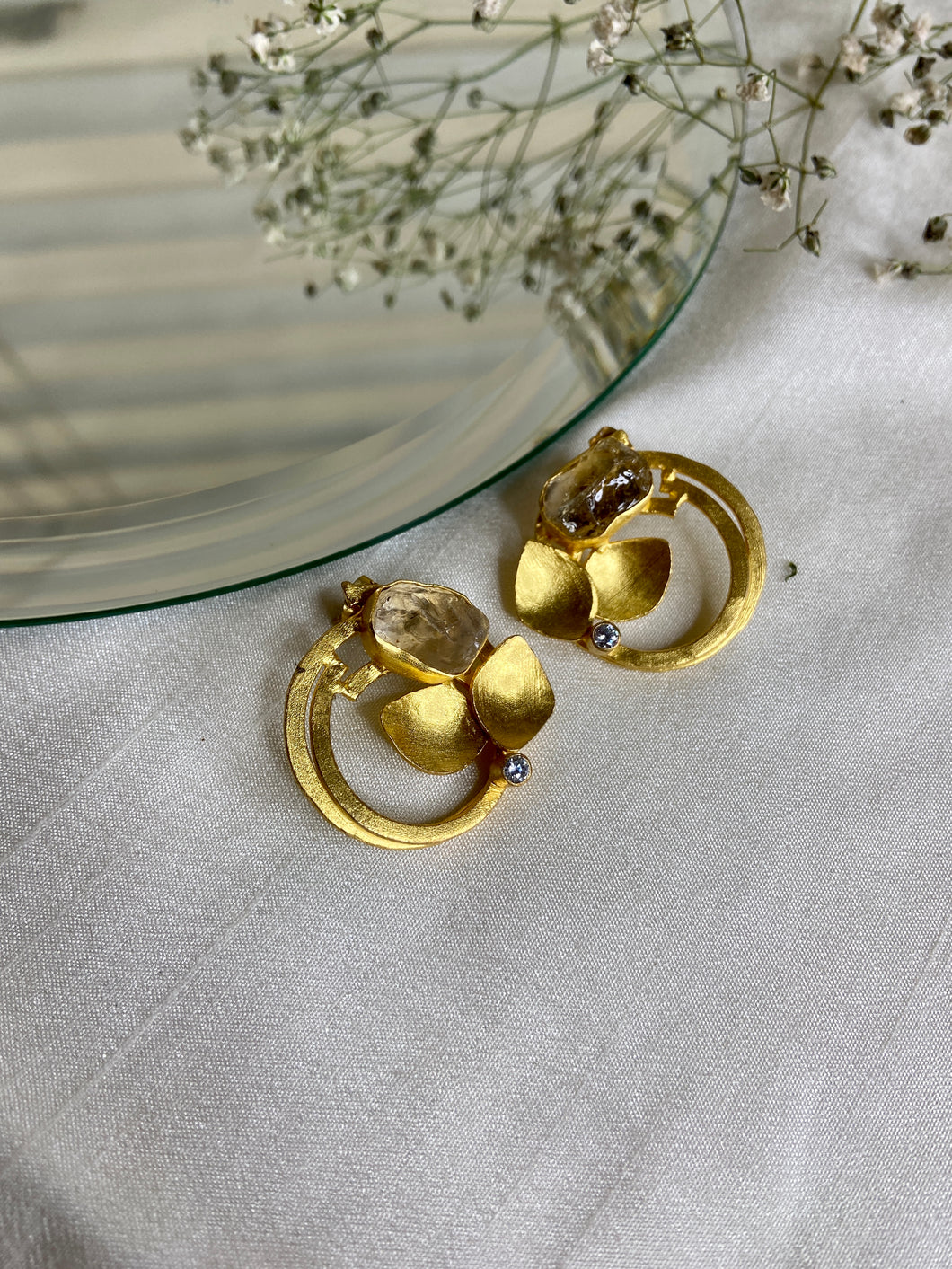 Nature studs
