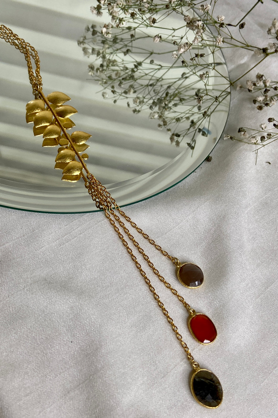 Nature lariat necklace