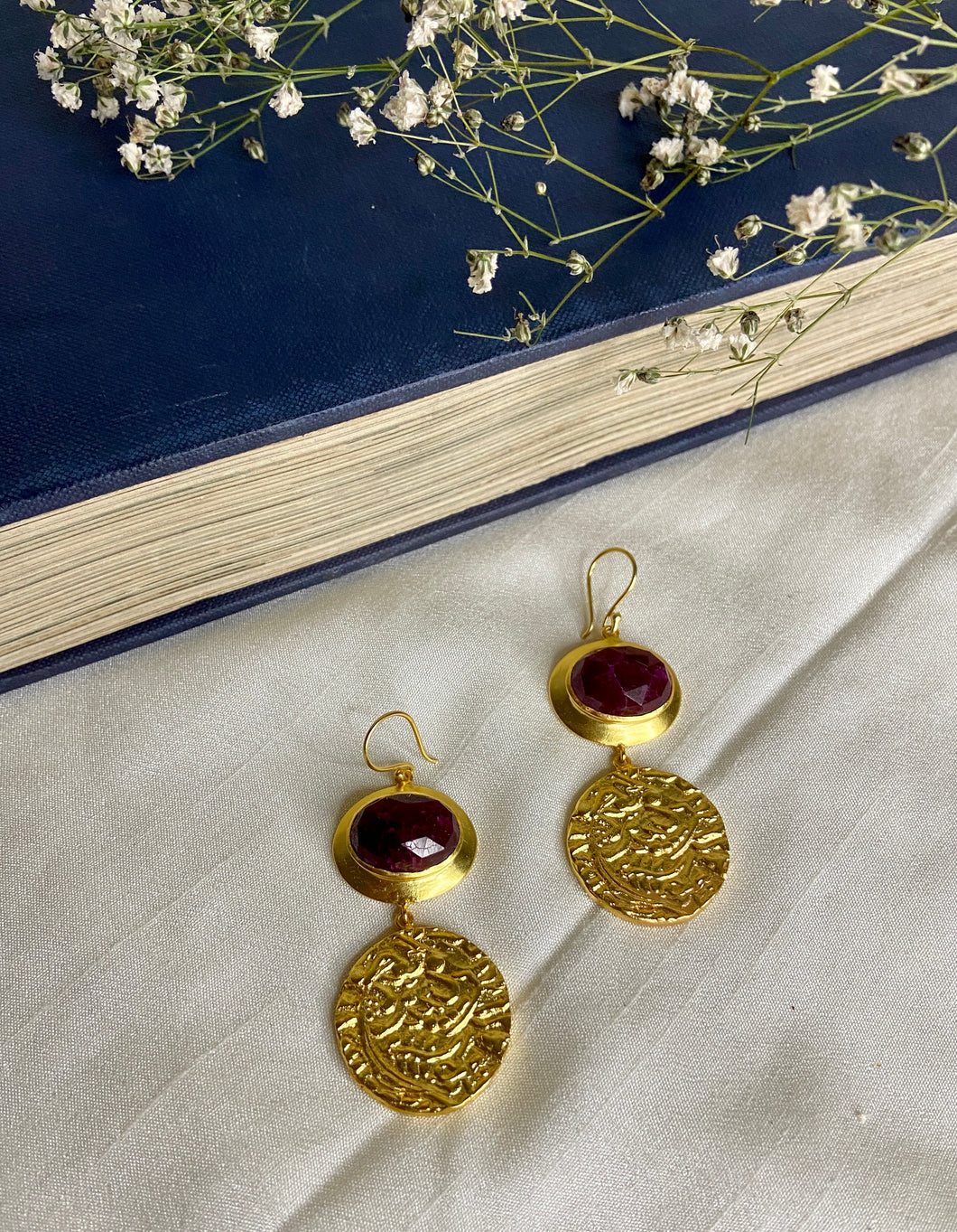 Shitya drop earrings