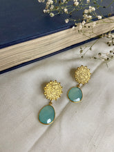 Load image into Gallery viewer, Sahitya drop earrings
