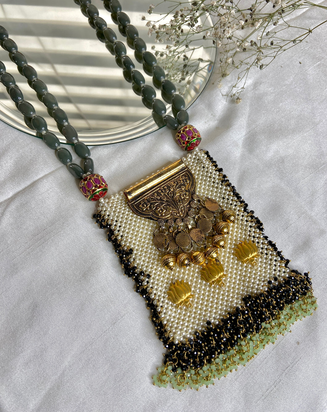 Dilnaz pakha Necklace