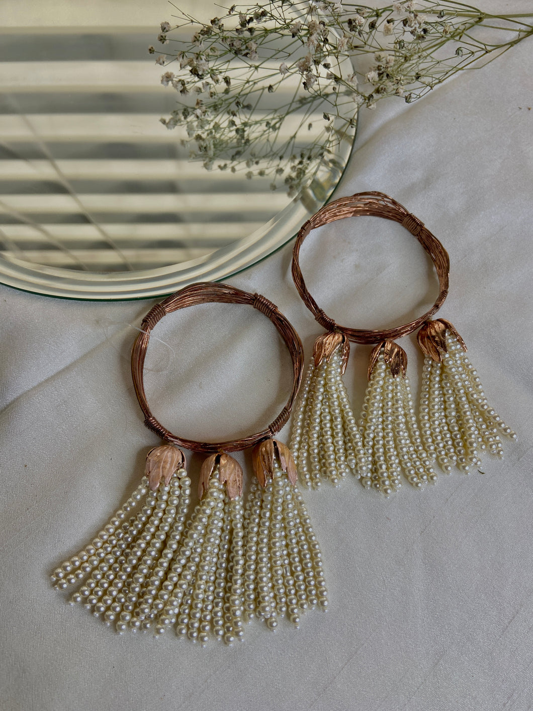 Tulip bangles set