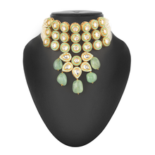 Load image into Gallery viewer, Naaz Choker set
