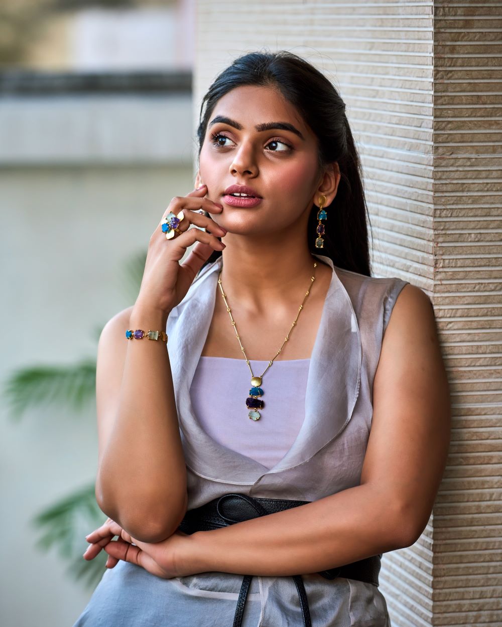 Mohini 3-Piece Set: Gold-Plated Jewelry Set with Droozy, Amethyst & Fluorite Stones